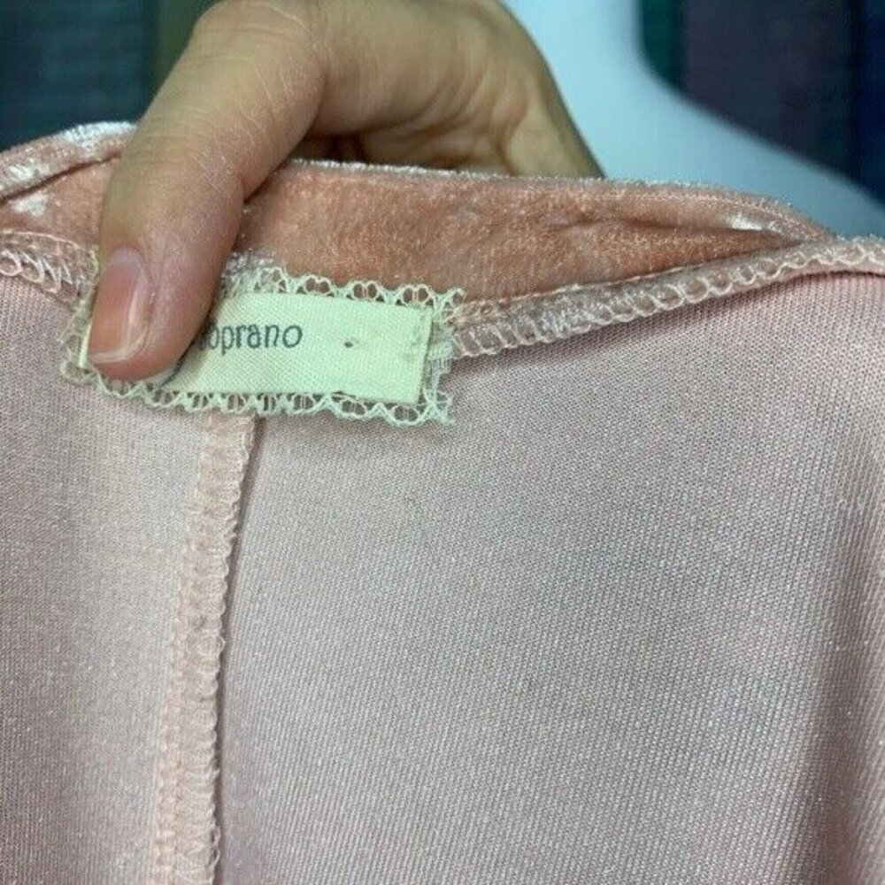 Soprano Womens Girls XL Blush Pink Crushed Velvet Split Back Top Pullover Shirt - Picture 7 of 8